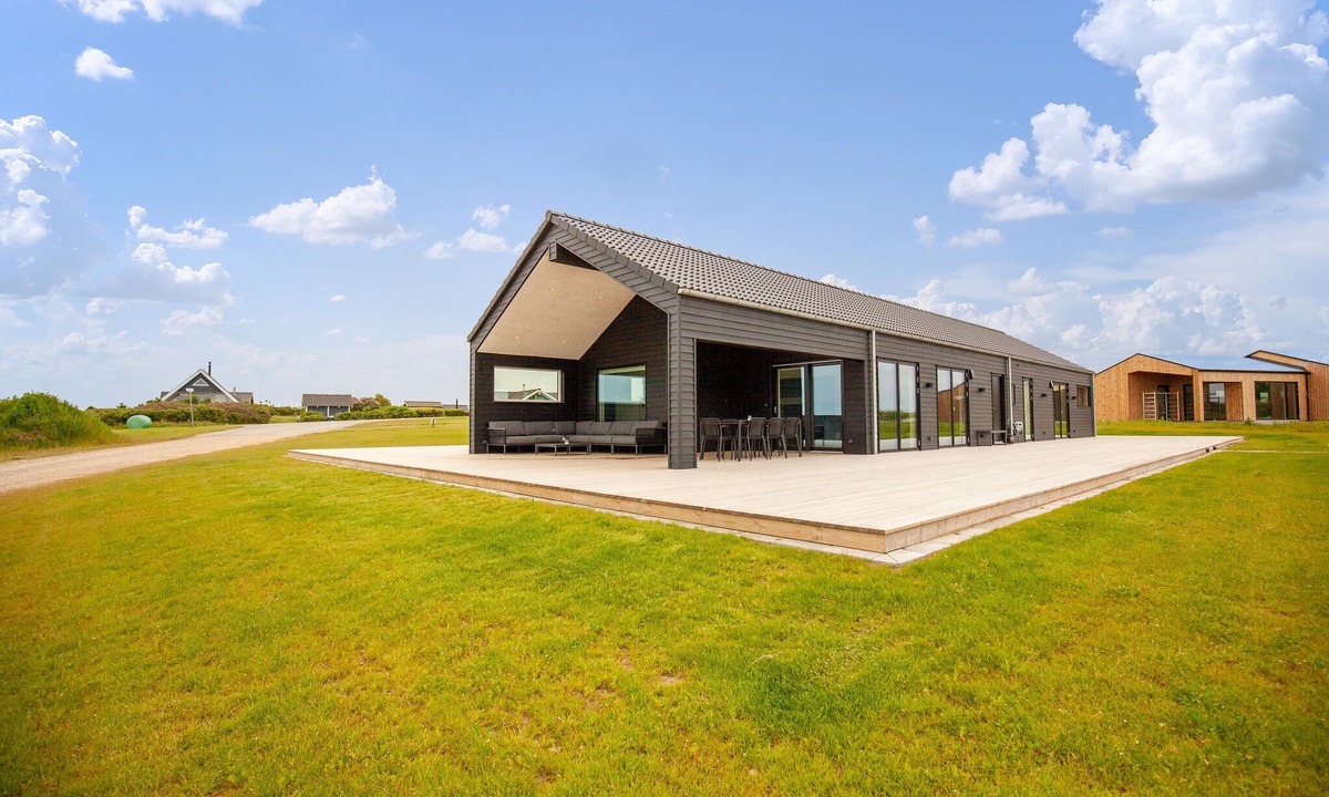 Lemvig House | Beautiful home in Lemvig with sauna