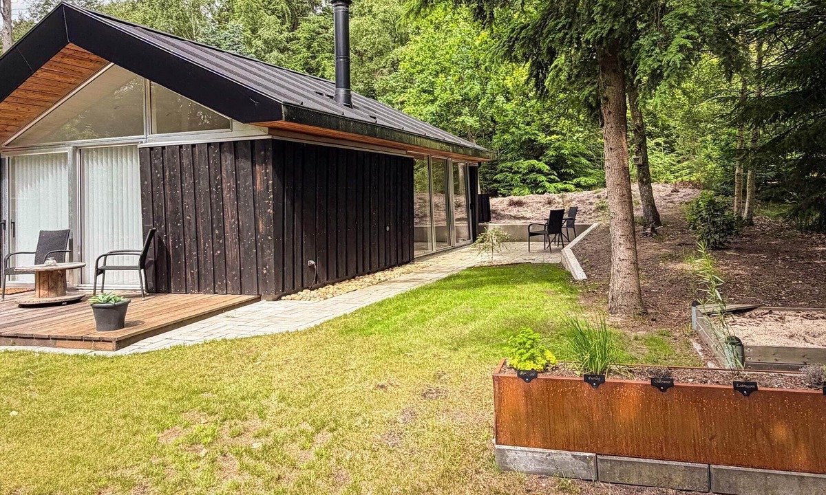 Ans House | 5 star holiday home in Ans By