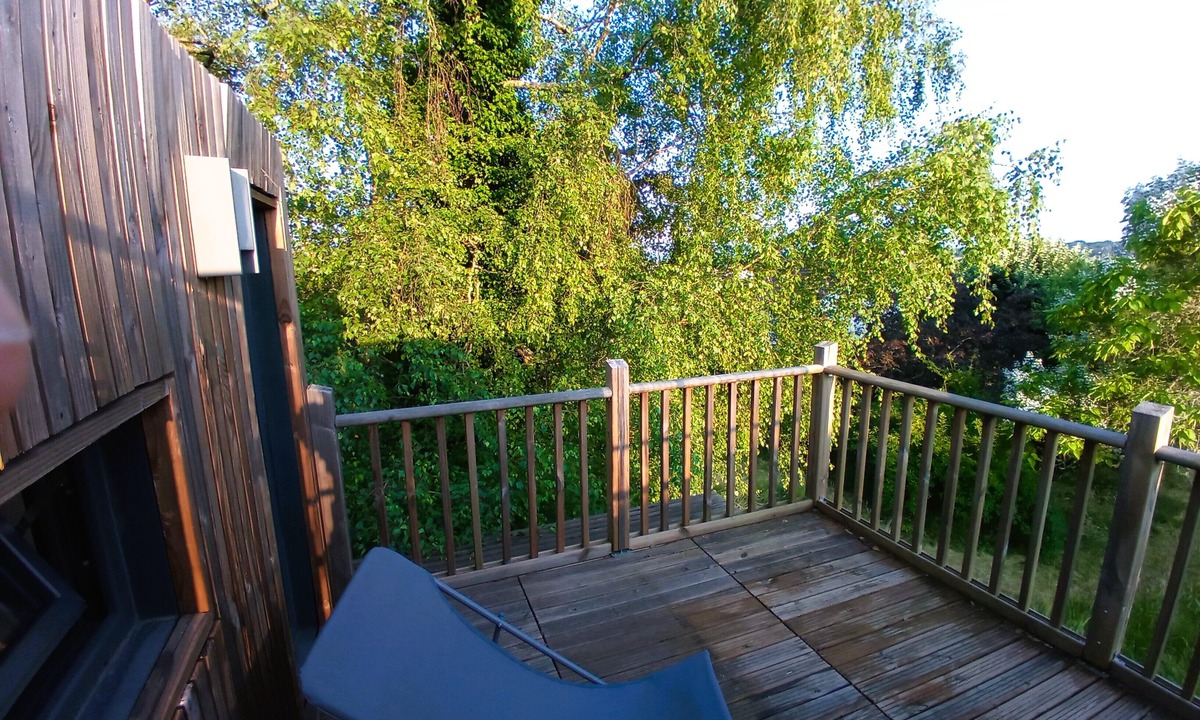 Montboillon Ski Chalet | Chalet in the countryside, in the heart of a wooded garden.