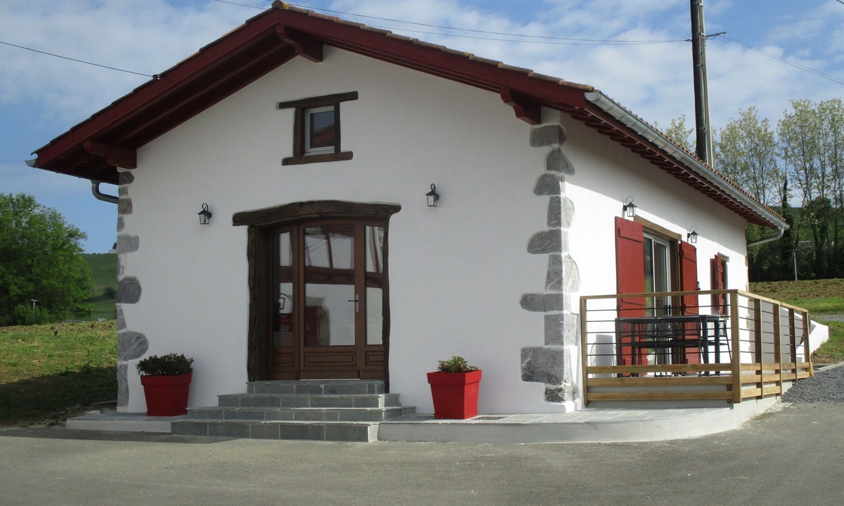 Isturits House | Detached cottage for 4 people - PMR