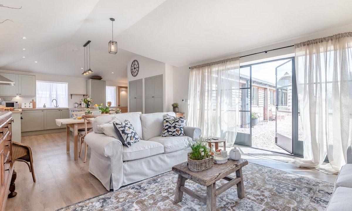 Shipston on Stour House | The Calf Pens-Honington