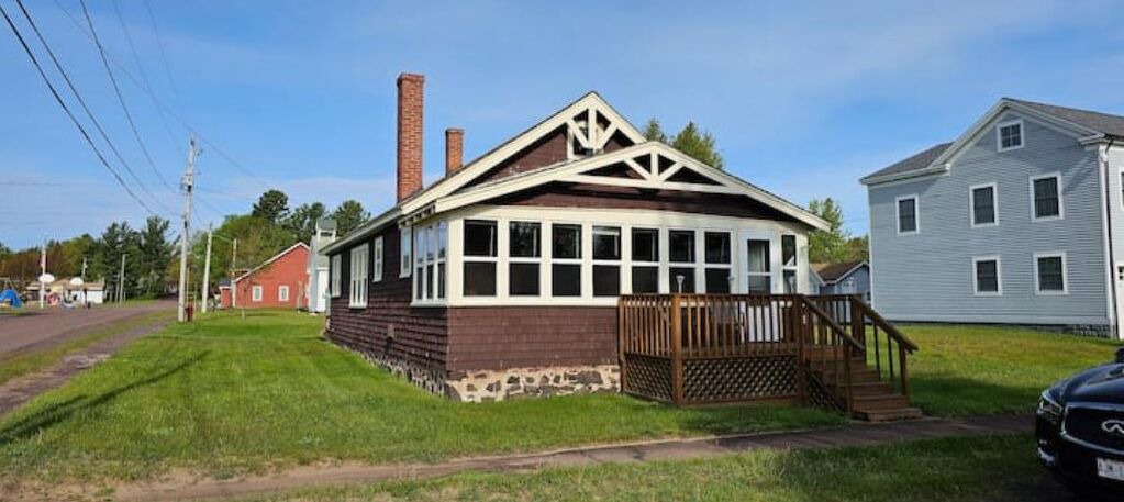 Eagle Harbor Cottage | Harbor Haven Cabin Steps from Eagle Harbor Beach