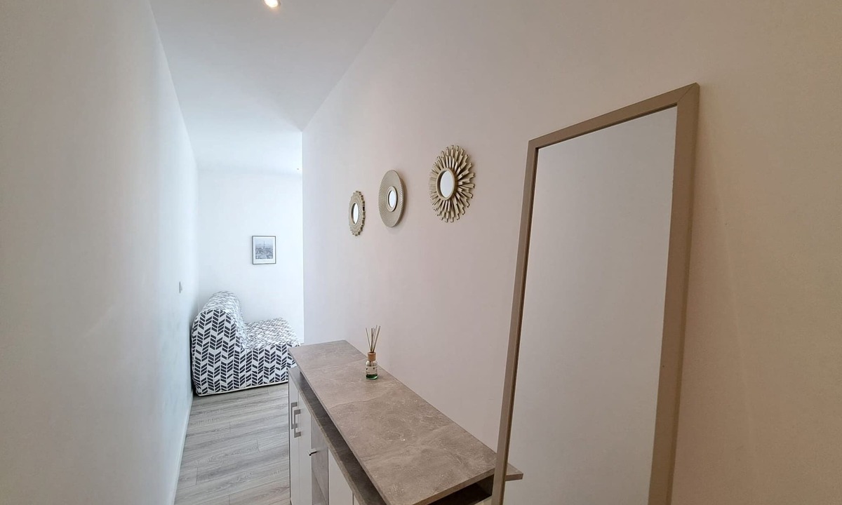 Jamin Apartment | Chicago