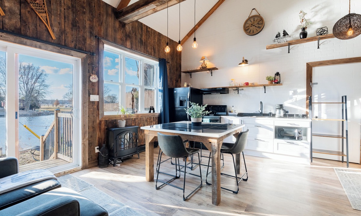 Pike River Cabin | Le Héron Eco-Rustic Chalet with Waterfront Terrace and Spa