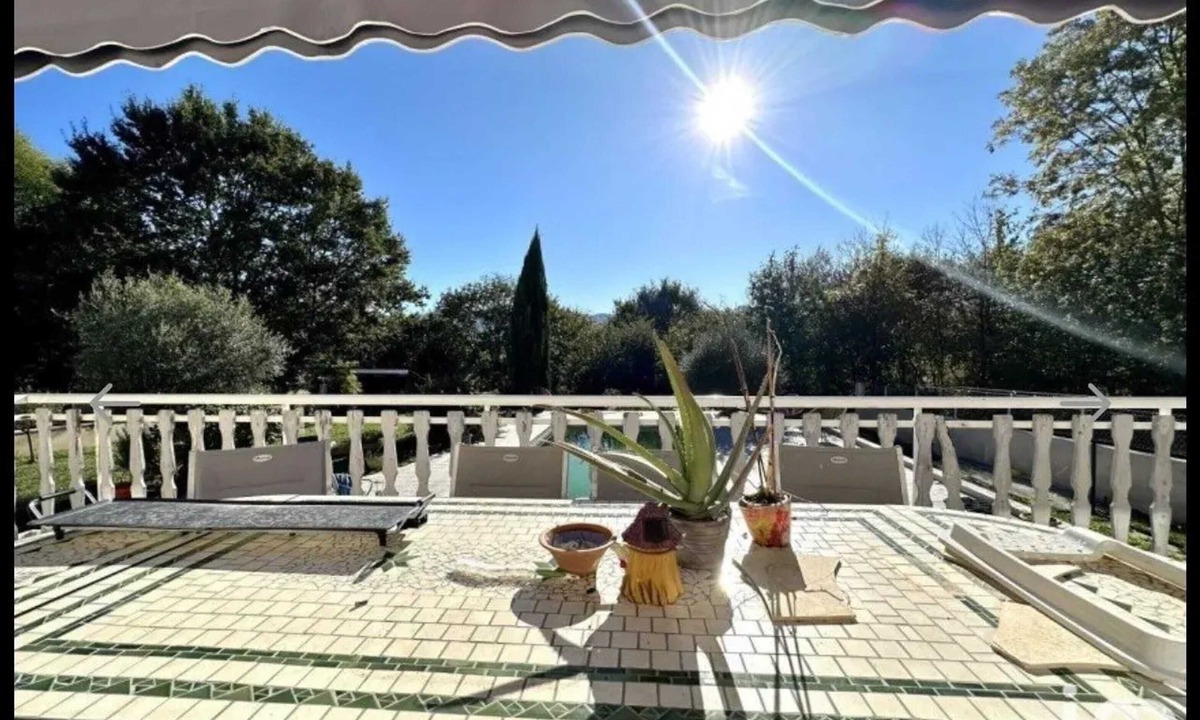 Saint-Laurent-de-Neste Villa | Homerez - Villa in Saint-Laurent-de-Neste