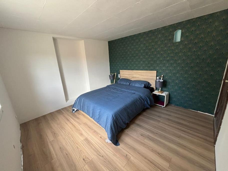 Chammes Apartment | Location studio