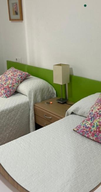 Alcaniz Apartment | Apartamentos Alcañiz, Alicia