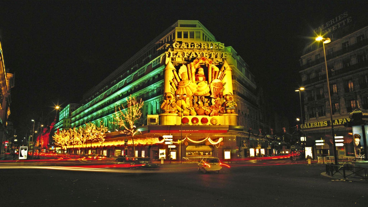 Photo of Buildings in Puteaux