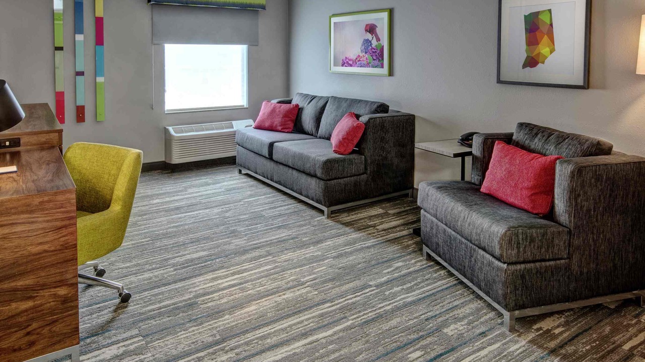 Photo of Livingroom in New Albany