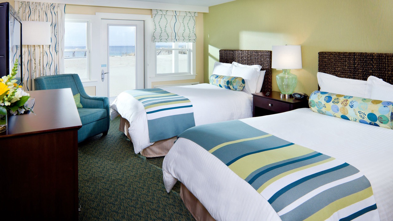 Photo of Others in Silver Beach