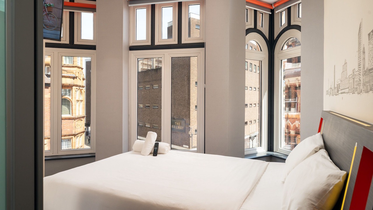 Photo of Bedroom in Theatreland Birmingham