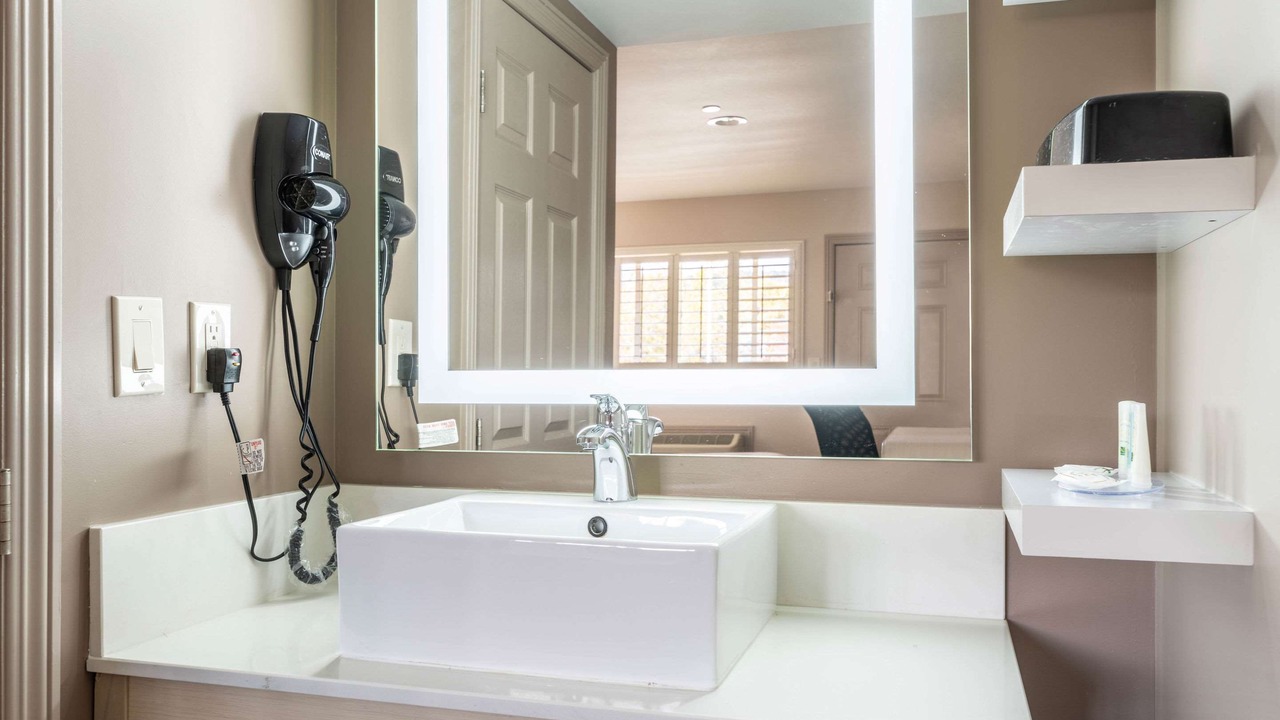 Photo of Others in Central Berkeley