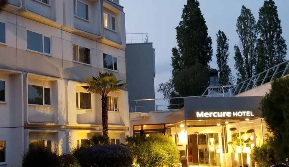 Photo of Buildings in Les Ulis