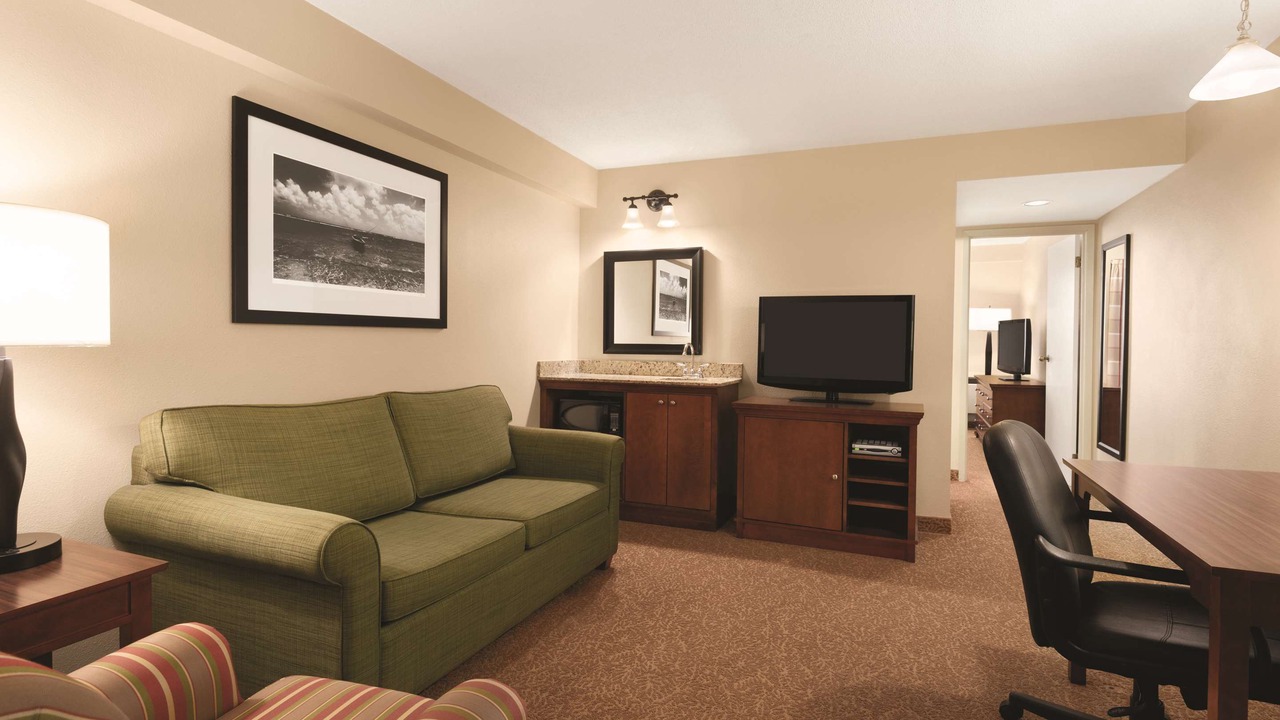 Photo of Livingroom in North Industrial