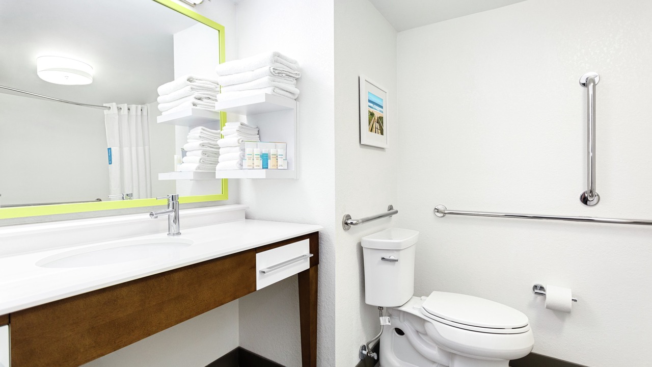 Photo of Bathroom in Fernandina Beach