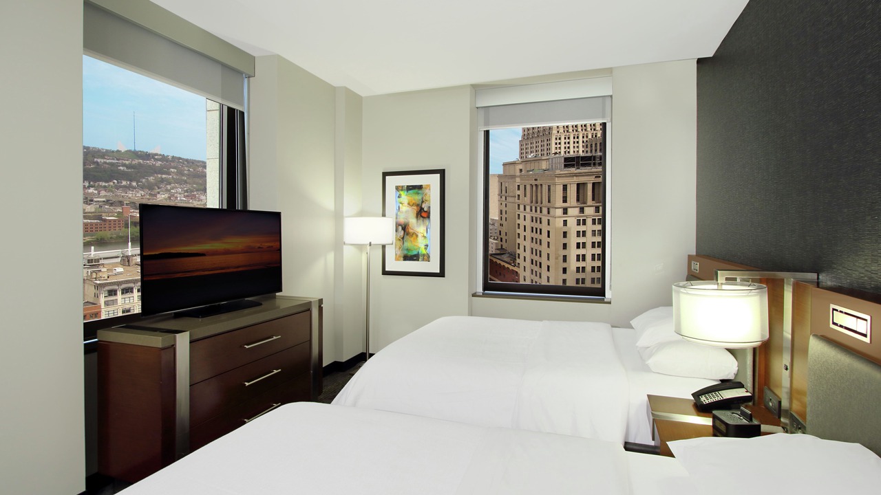 Photo of Bedroom in Downtown Pittsburgh
