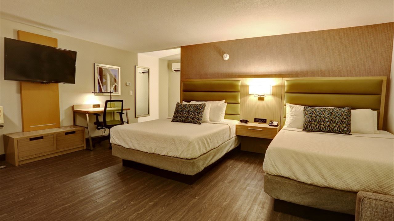 Photo of Bedroom in Pasadena