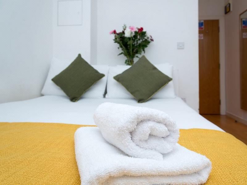 Photo of Livingroom in Lancaster Gate