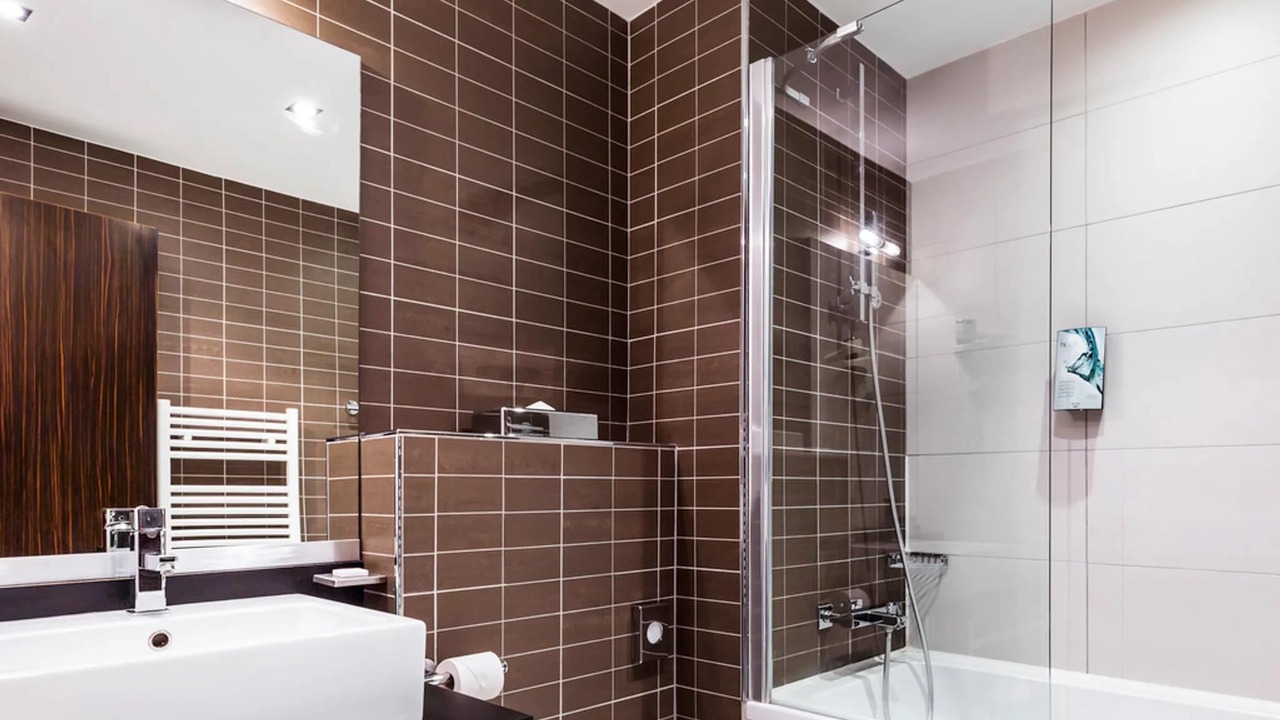 Photo of Bathroom in Serris