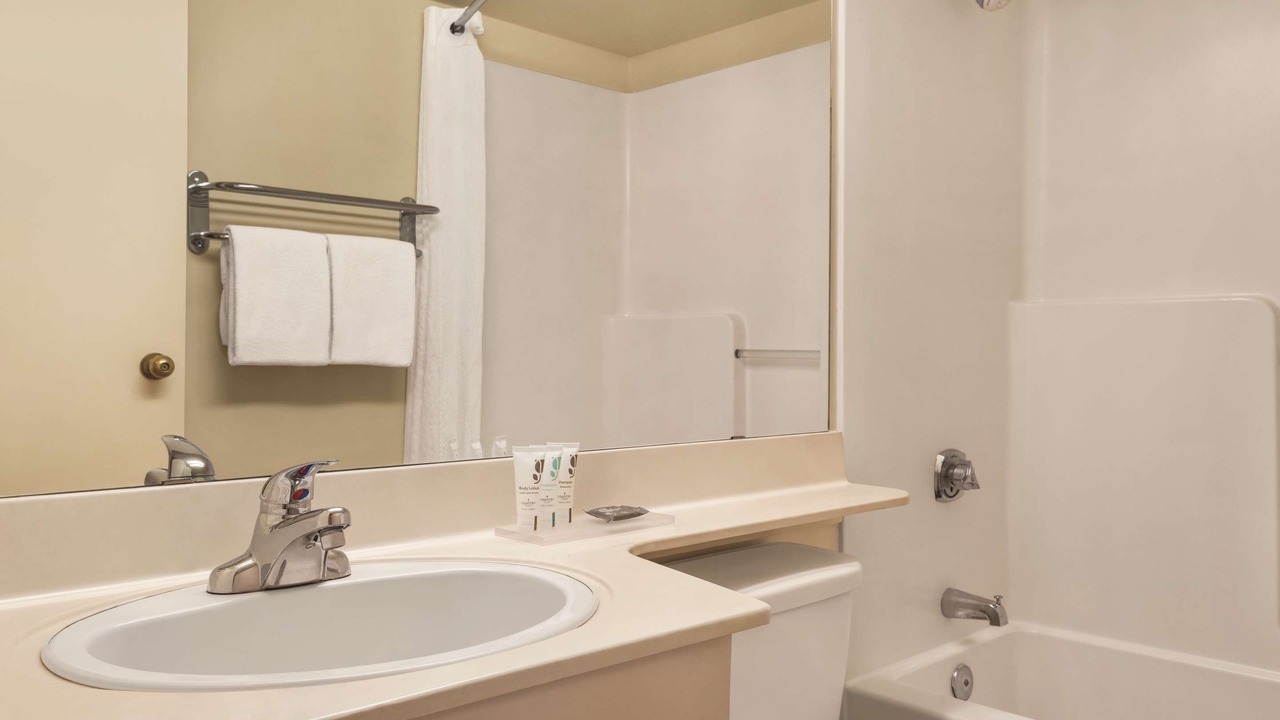 Photo of Bathroom in North Industrial