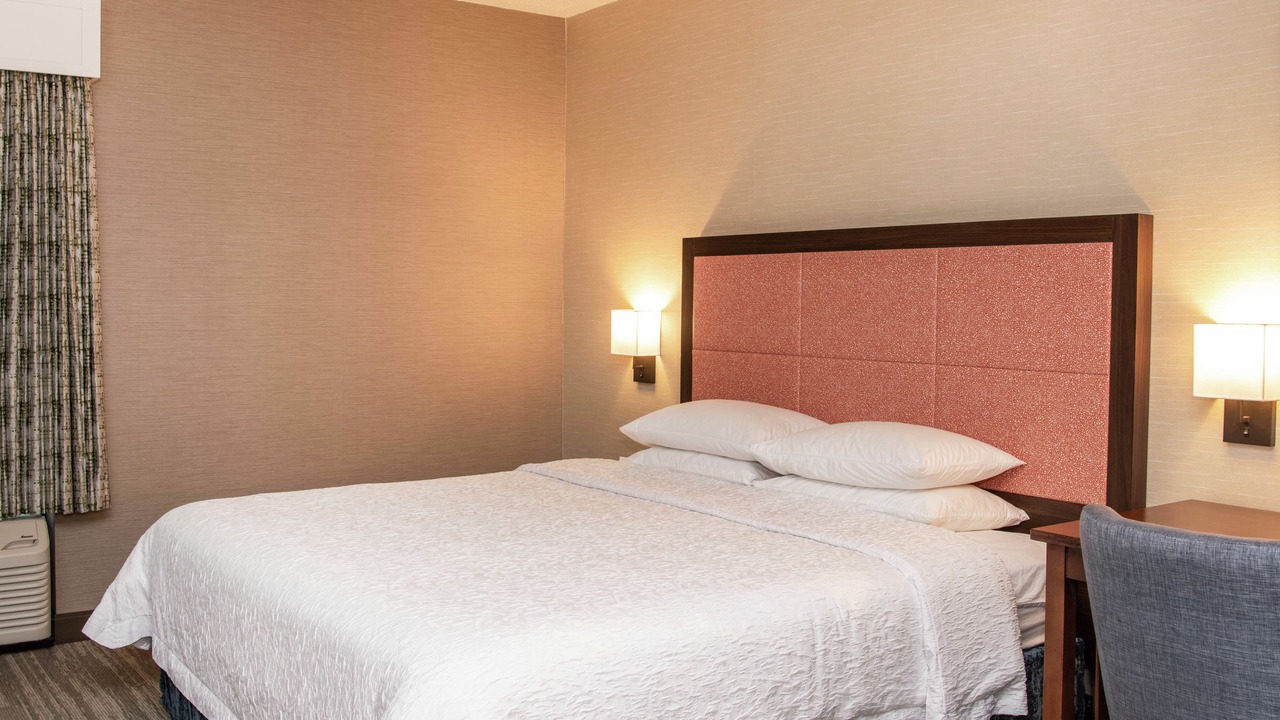 Photo of Bedroom in Victor