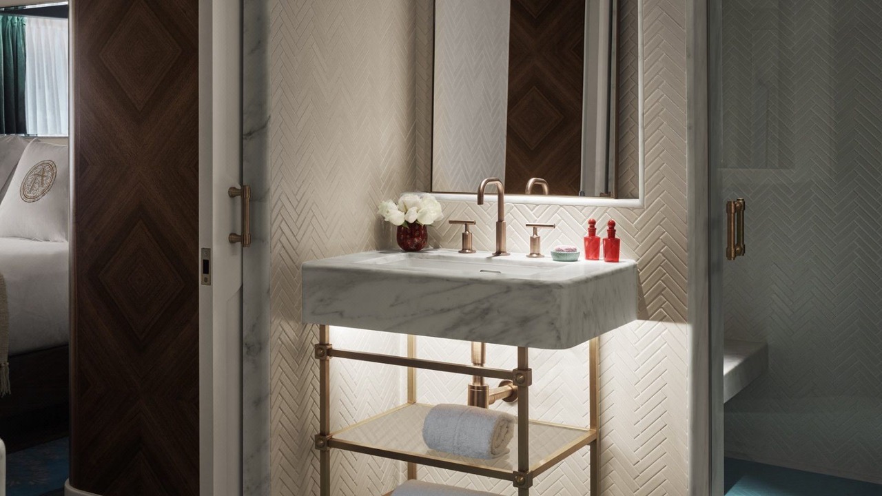 Photo of Bathroom in Mid Beach