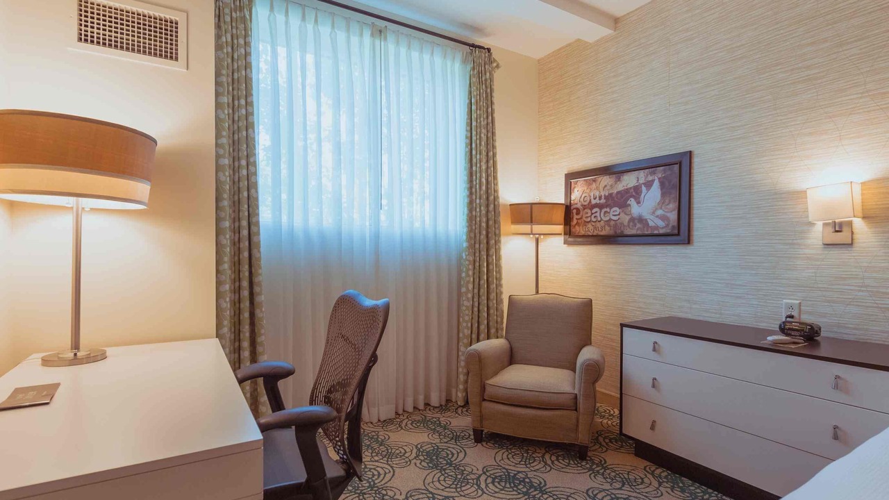 Photo of Livingroom in Downtown Syracuse