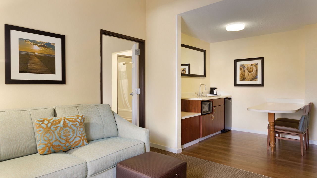 Photo of Livingroom in Tarpon Springs