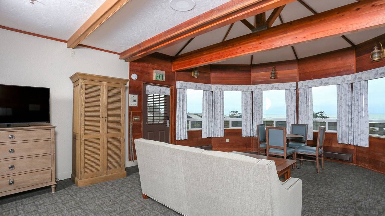 Photo of Livingroom in Kalaloch