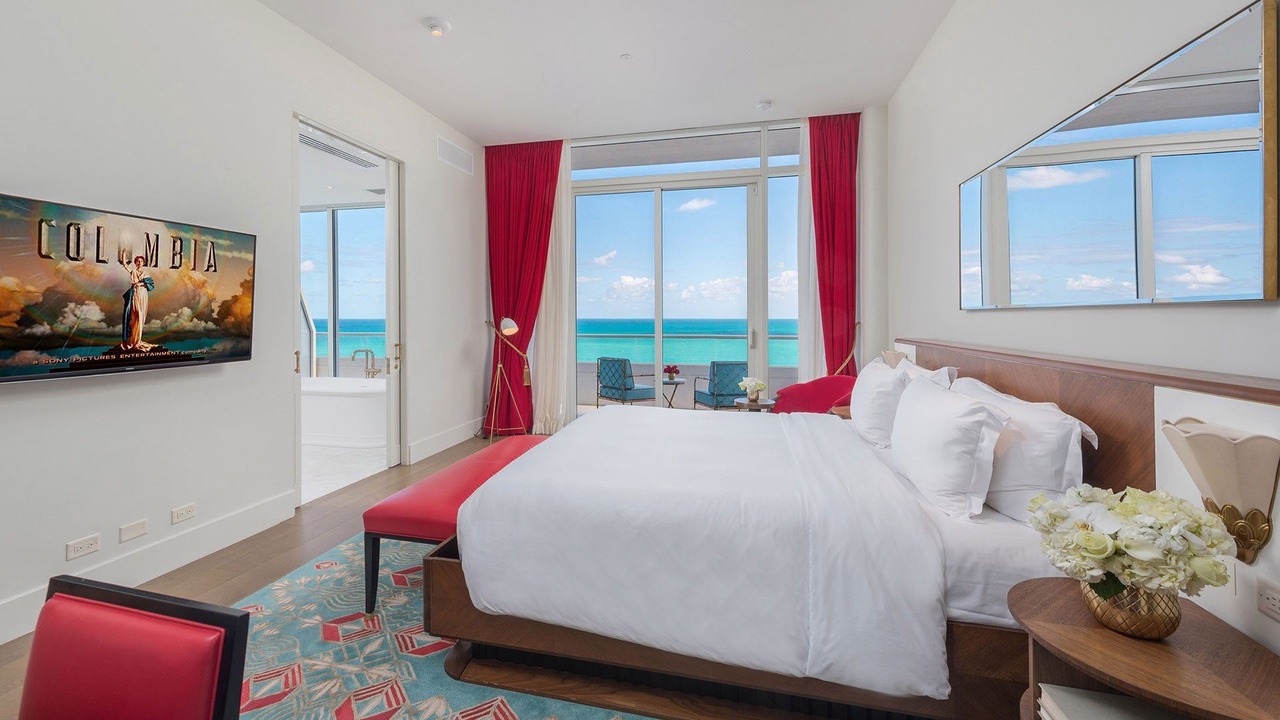 Photo of Bedroom in Mid Beach
