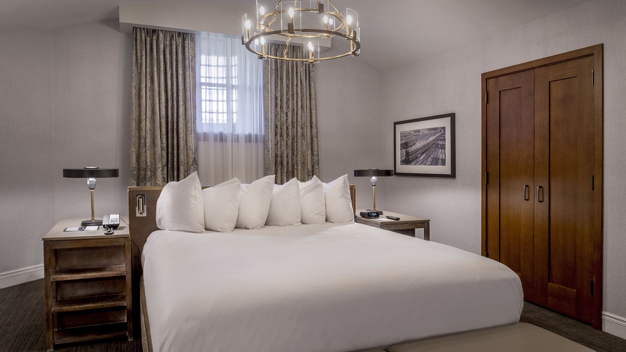 Photo of Bedroom in Downtown West