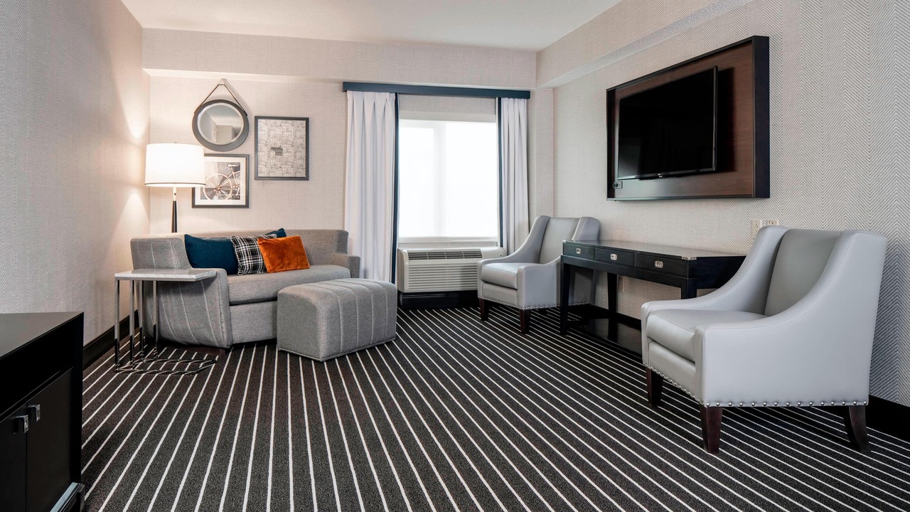 Photo of Livingroom in Coolidge Corner South Side