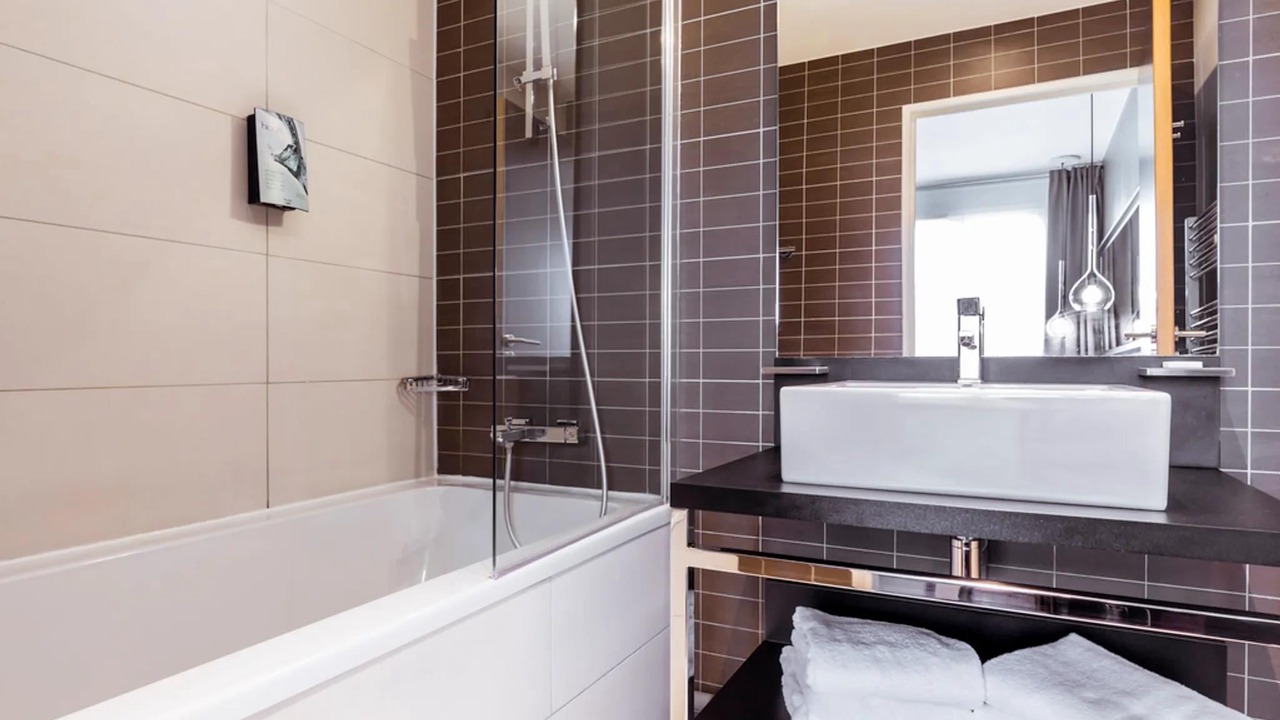 Photo of Bathroom in Serris