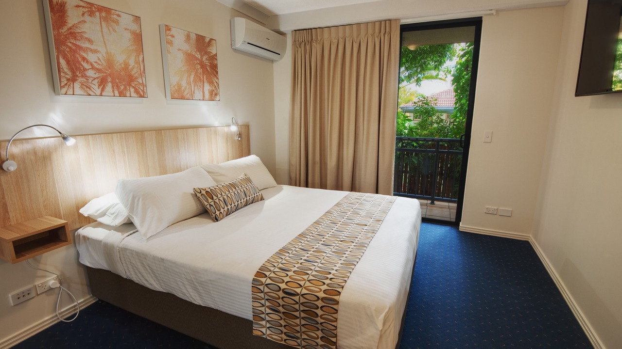 Photo of Bedroom in Mermaid Beach