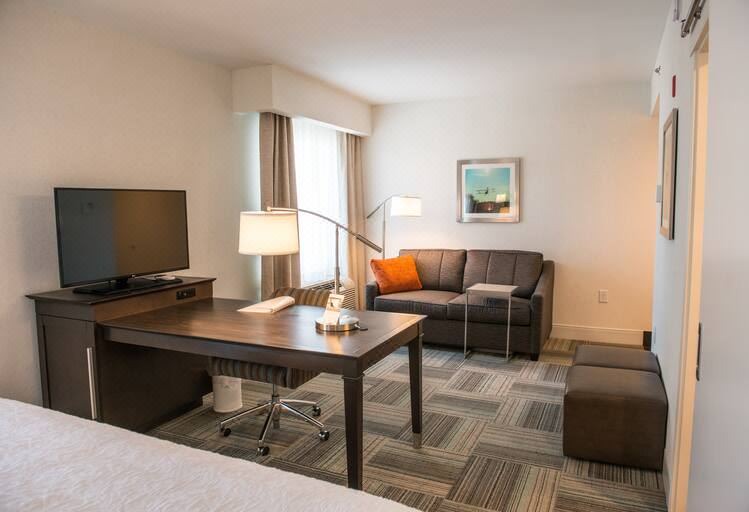 Photo of Livingroom in Bainbridge