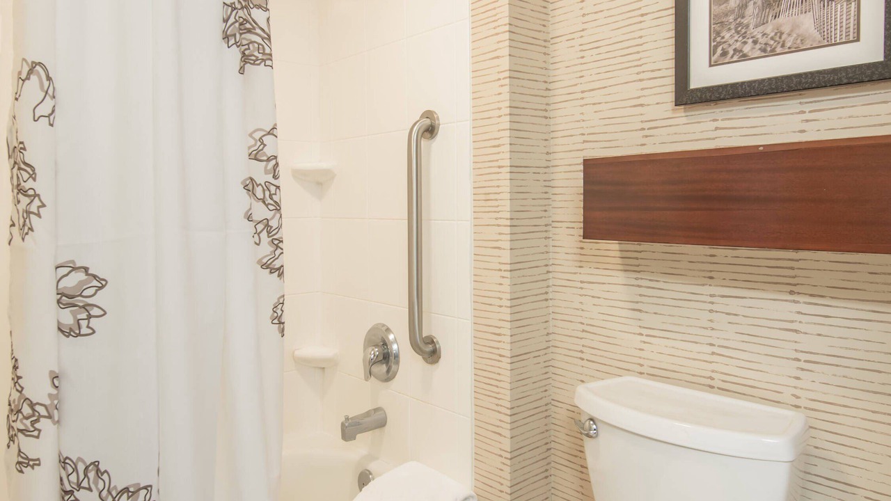 Photo of Bathroom in Fernandina Beach