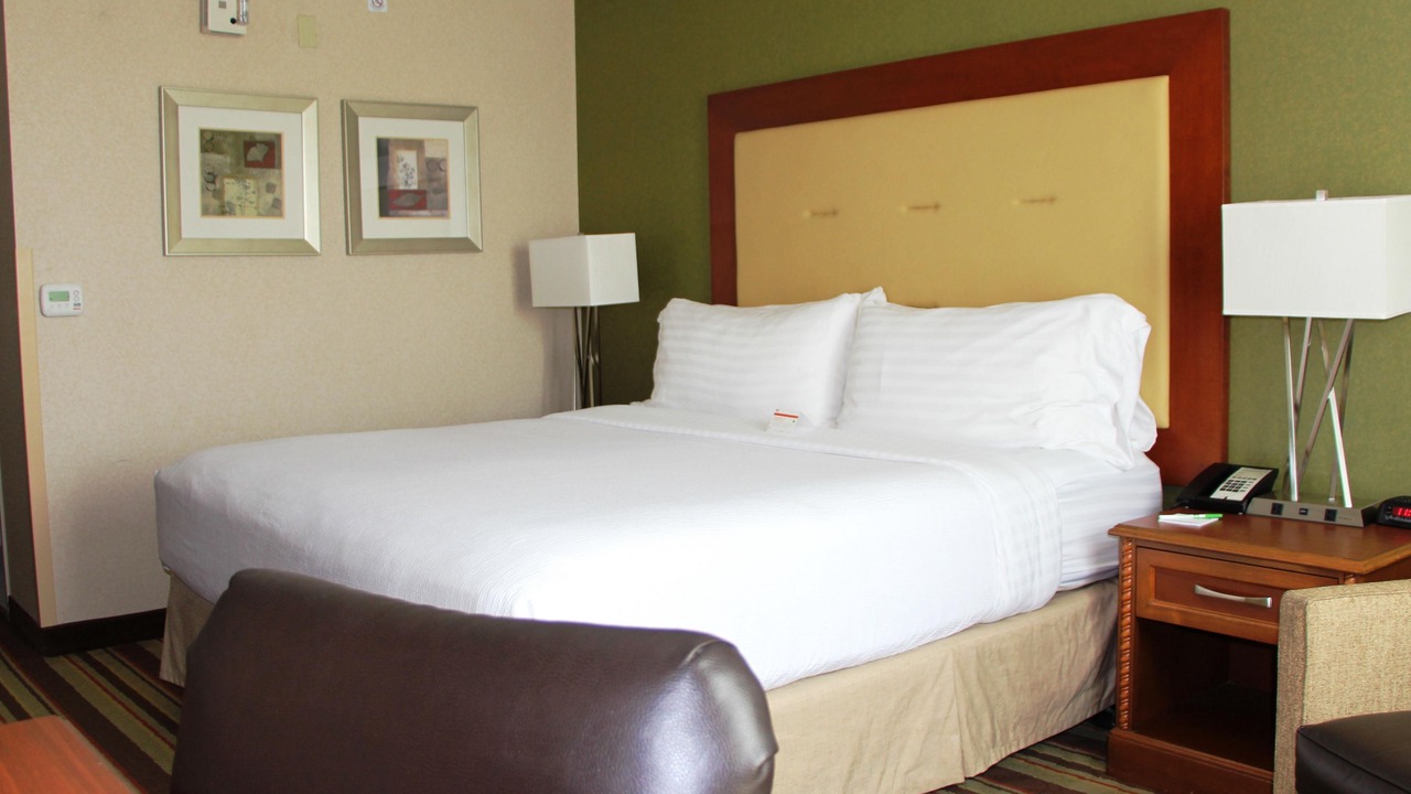 Photo of Bedroom in Buena Park