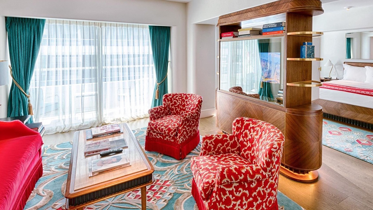 Photo of Livingroom in Mid Beach