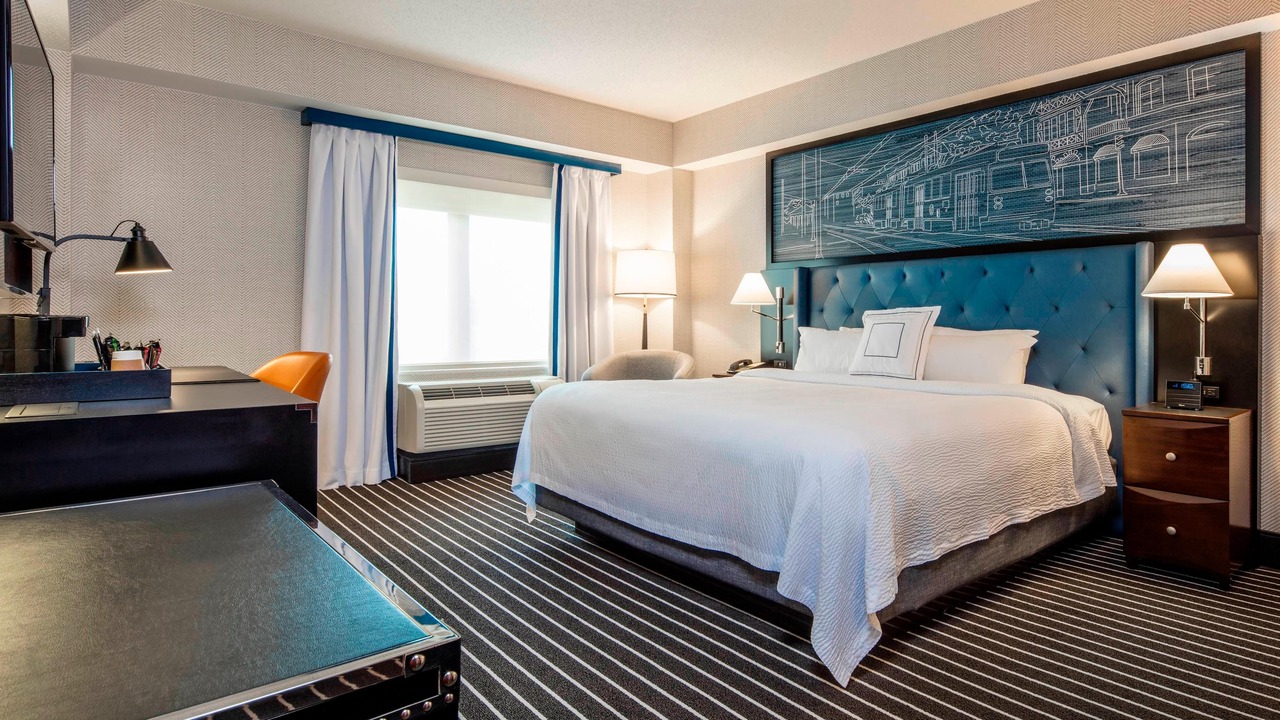 Photo of Bedroom in Coolidge Corner South Side