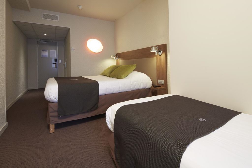 Photo of Bedroom in 2nd Arrondissement