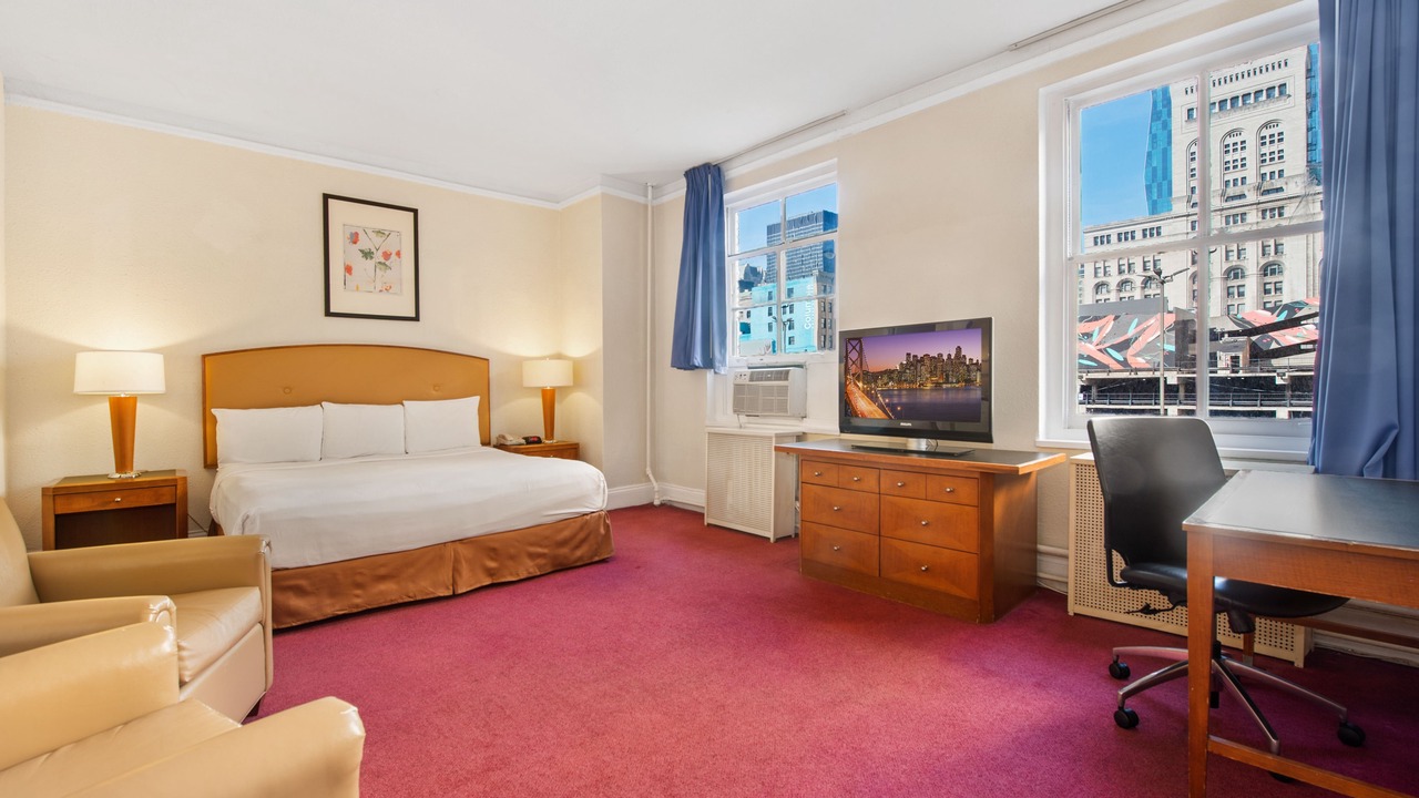 Photo of Others in The Loop