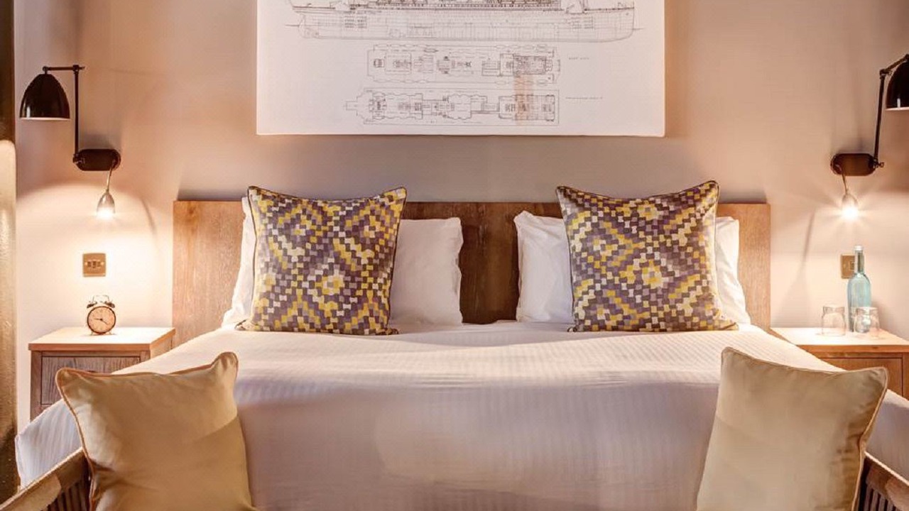 Photo of Others in Vauxhall