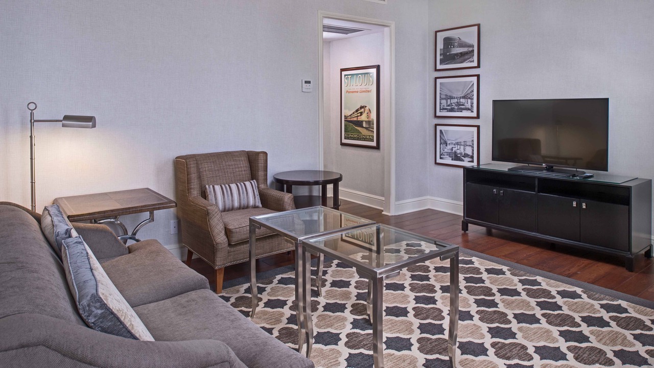 Photo of Livingroom in Downtown West