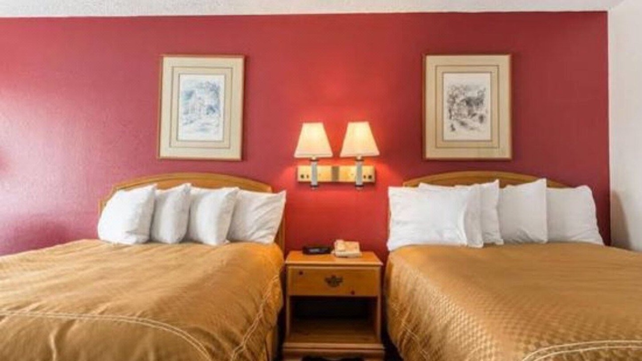 Photo of Bedroom in Luray