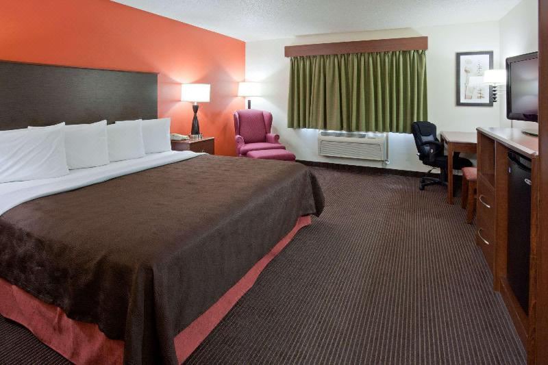 Photo of Bedroom in Coon Rapids