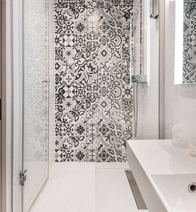 Photo of Bathroom in Quartier de la Plaine-de-Monceaux