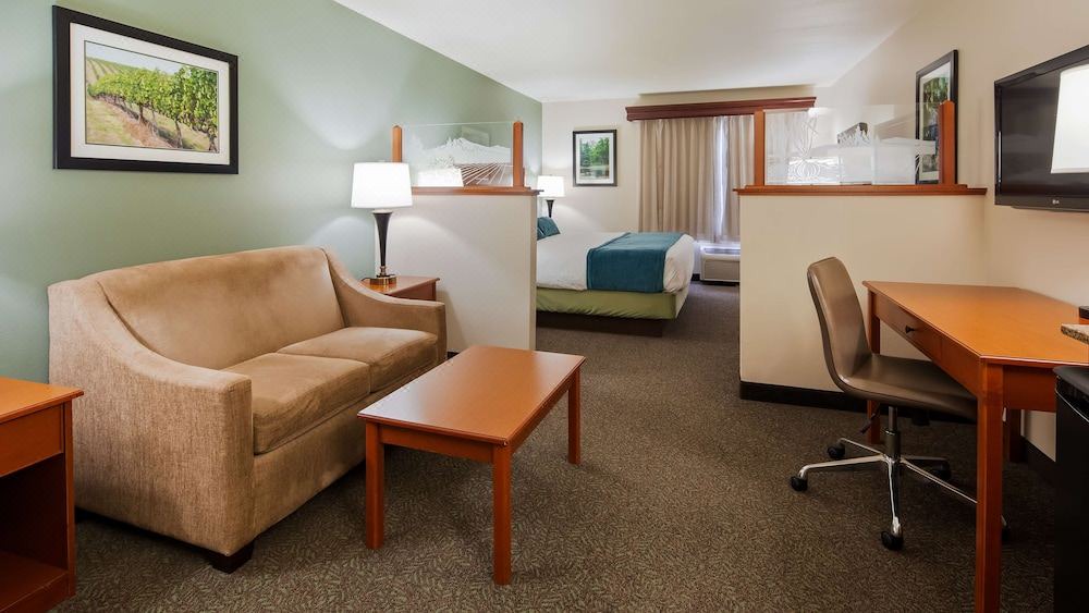 Photo of Livingroom in Walla Walla
