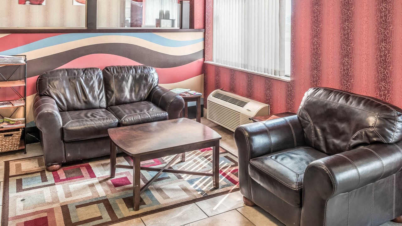 Photo of Livingroom in Mankato
