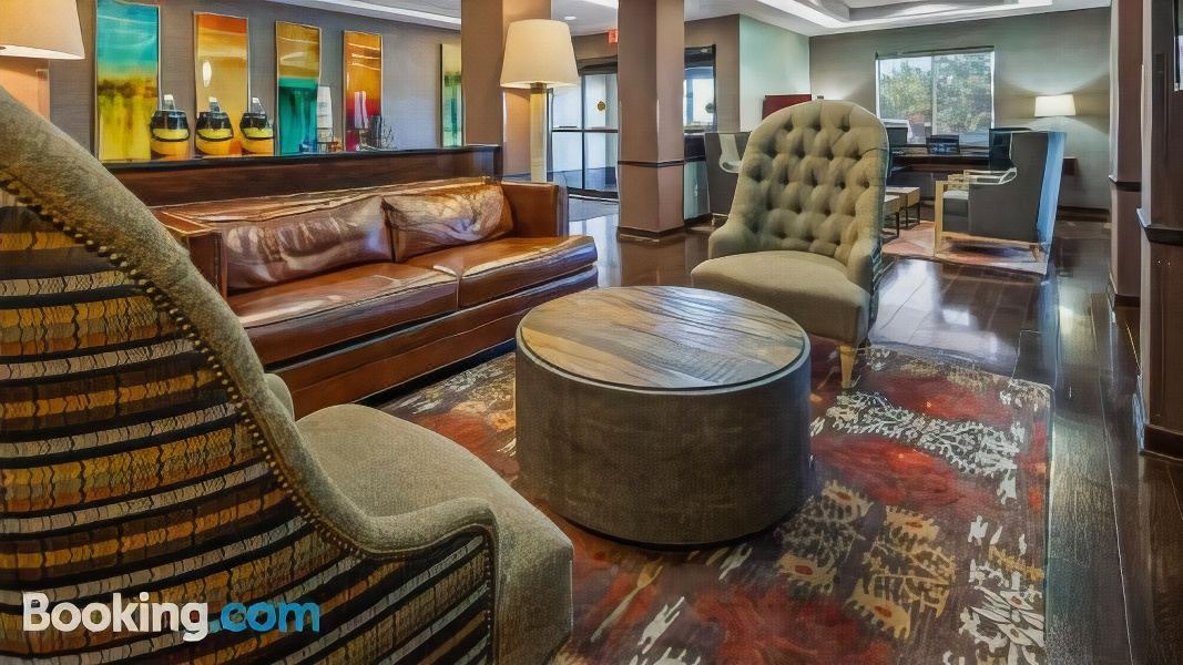 Photo of Livingroom in Olathe