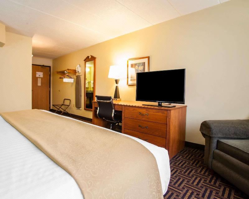 Photo of Bedroom in Bolingbrook